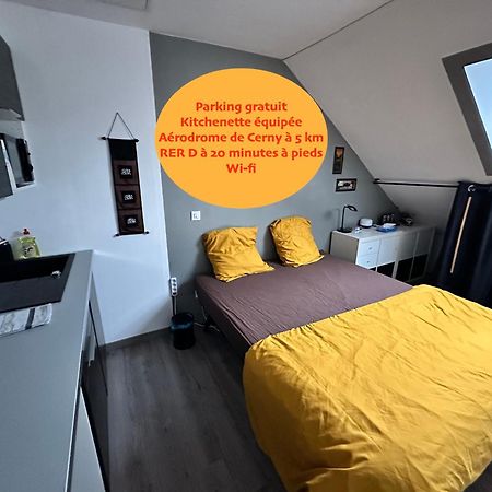 Apartmán Nid Douillet Independant La Ferte-Alais Exteriér fotografie